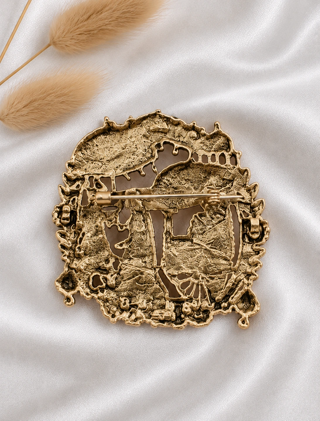 Heritage Architectural Designer Brooch