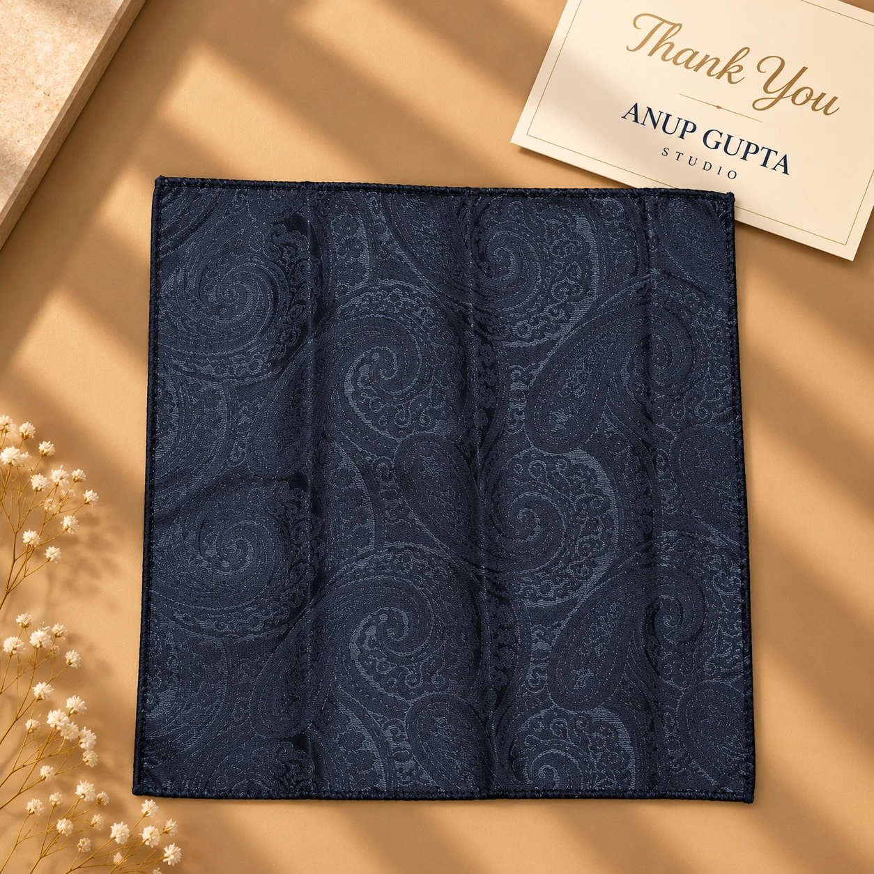 Signature Designer Tie & Pocket Square Set 18