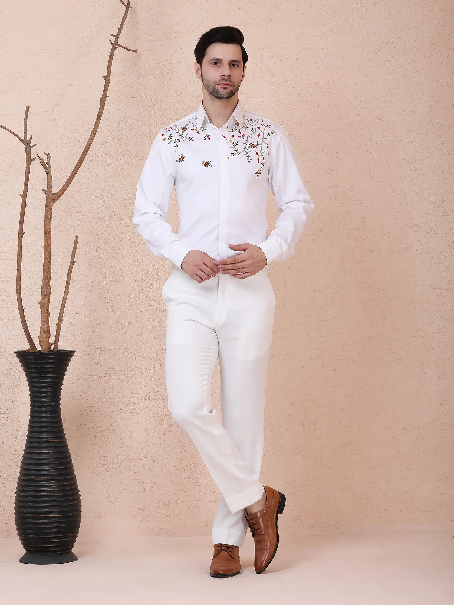 BOTANICAL BEE DESIGNER SHIRT – WHITE