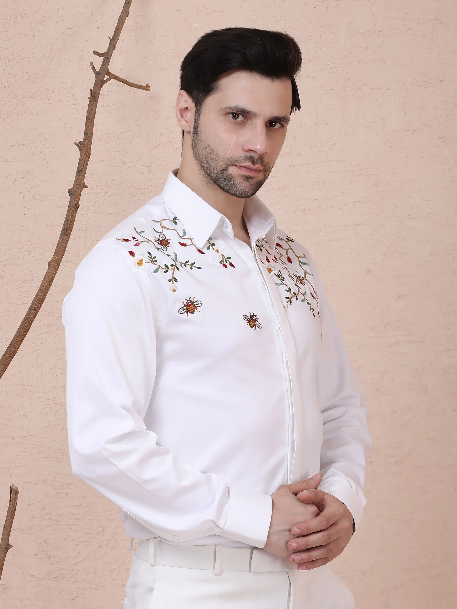 BOTANICAL BEE DESIGNER SHIRT – WHITE