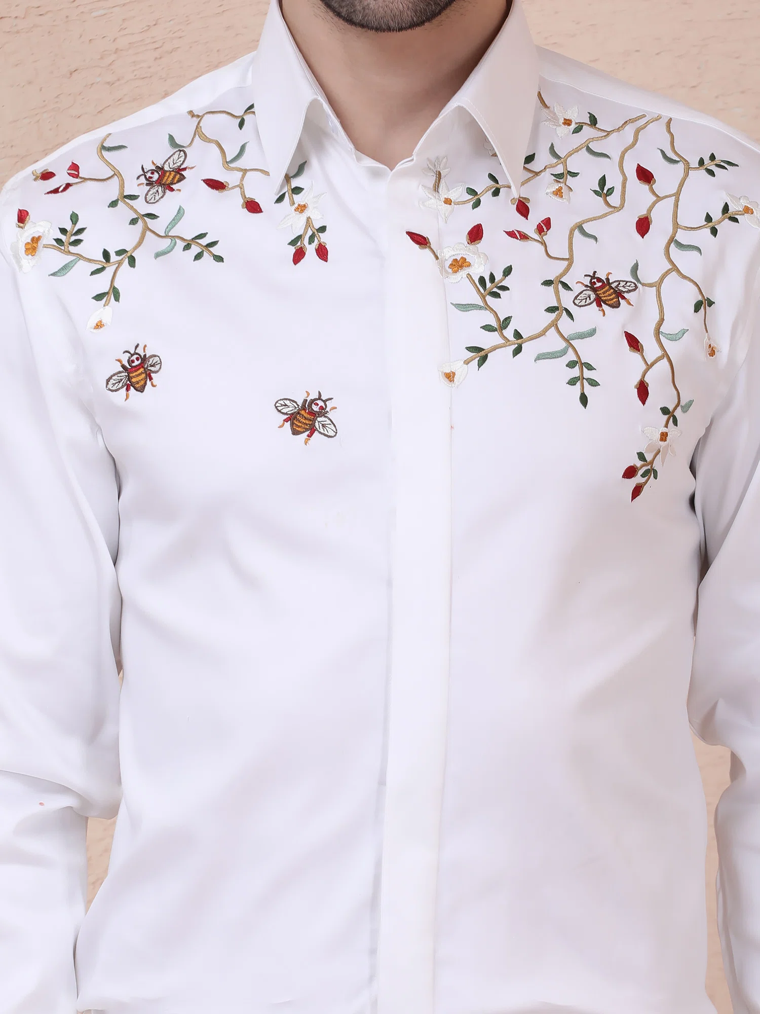 BOTANICAL BEE DESIGNER SHIRT – WHITE